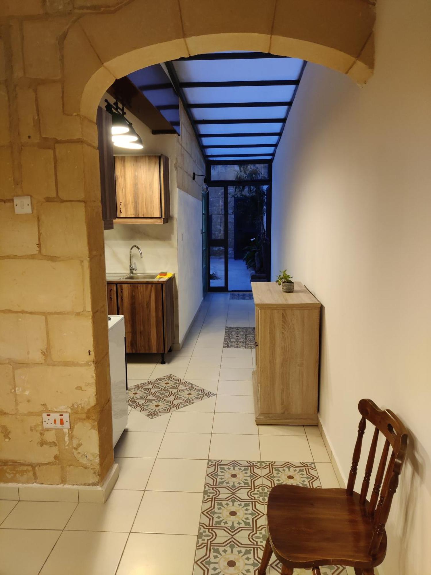 Peaceful Traditional Maltese Townhouse Luqa Exterior foto